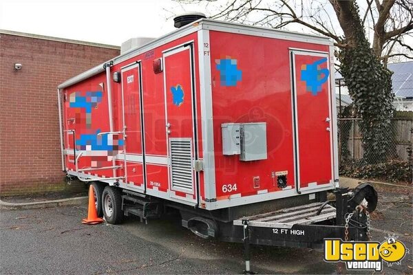 2004 Restroom / Bathroom Trailer New Jersey for Sale