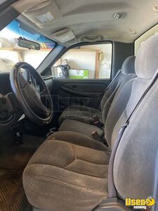 2004 Sierra 2500hd Lunch Serving Cantenn-style Food Truck Lunch Serving Food Truck Coffee Machine Alberta Gas Engine for Sale