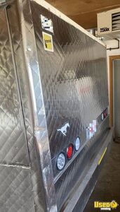 2004 Sierra 2500hd Lunch Serving Cantenn-style Food Truck Lunch Serving Food Truck Propane Tank Alberta Gas Engine for Sale