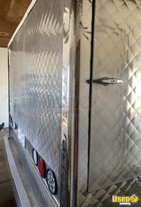 2004 Sierra 2500hd Lunch Serving Cantenn-style Food Truck Lunch Serving Food Truck Refrigerator Alberta Gas Engine for Sale