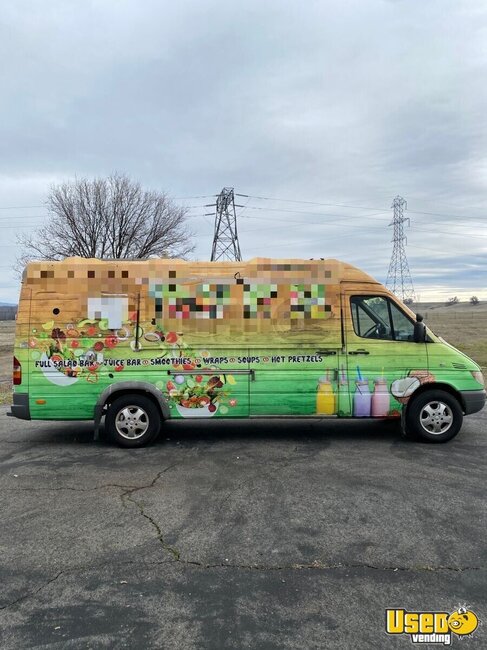 2004 Sprinter 2500 Coffee And Food Vending Truck All-purpose Food Truck Idaho Diesel Engine for Sale