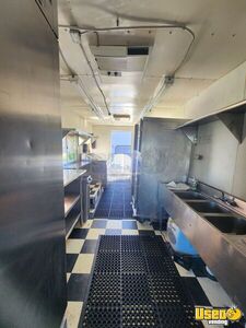 2004 Step Van All-purpose Food Truck Exterior Customer Counter Delaware Gas Engine for Sale