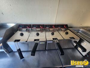 2004 Step Van All-purpose Food Truck Interior Lighting Delaware Gas Engine for Sale