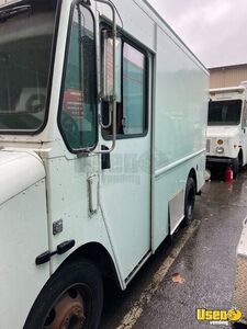 2004 Step Van All-purpose Food Truck Removable Trailer Hitch Maryland Diesel Engine for Sale