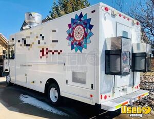 2004 Step Van Kitchen Food Truck All-purpose Food Truck Air Conditioning Colorado Diesel Engine for Sale