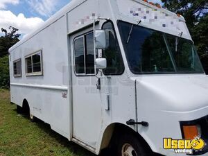 2004 Step Van Kitchen Food Truck All-purpose Food Truck Concession Window Florida Gas Engine for Sale