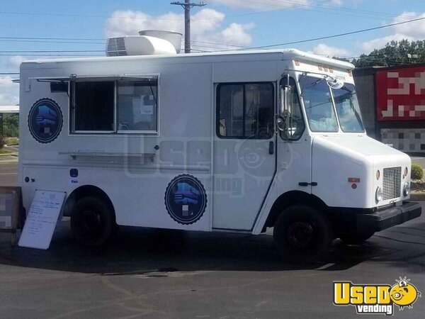 2004 Step Van Kitchen Food Truck All-purpose Food Truck Ohio for Sale