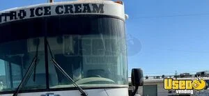 2004 Trail Lite Ice Cream Bus Truck Ice Cream Truck Anti-lock Brakes California Gas Engine for Sale