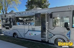 2004 Trail Lite Ice Cream Bus Truck Ice Cream Truck Concession Window California Gas Engine for Sale