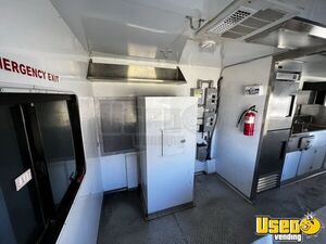 2004 Trail Lite Ice Cream Bus Truck Ice Cream Truck Surveillance Cameras California Gas Engine for Sale