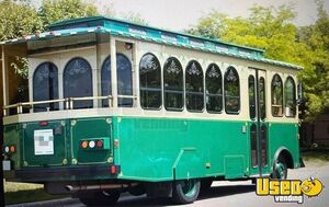 2004 Trolley Trams & Trolley Exterior Lighting Connecticut Gas Engine for Sale