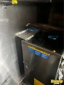 2004 Uilimaster All-purpose Food Truck Generator Alberta for Sale