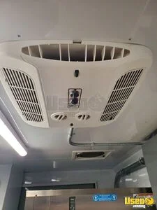2004 Utilimaster Ice Cream Truck 30 Alberta Gas Engine for Sale