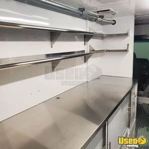 2004 Utilimaster Ice Cream Truck Double Sink Alberta Gas Engine for Sale