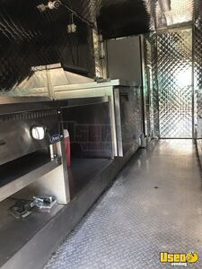 2004 Utilimaster Step Van Kitchen Food Truck All-purpose Food Truck Generator Georgia Gas Engine for Sale