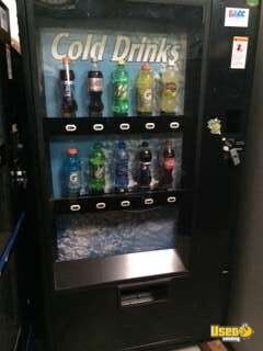 Vending Machines for Sale in Illinois | Vendo 720 Electronic Soda Machines