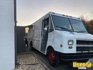 2004 Workhorse All-purpose Food Truck Awning North Carolina Gas Engine for Sale