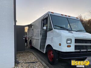 2004 Workhorse All-purpose Food Truck North Carolina Gas Engine for Sale
