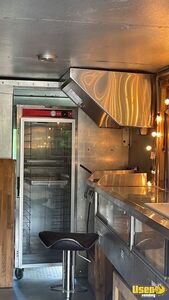 2004 Workhorse Kitchen Food Truck All-purpose Food Truck Coffee Machine New Jersey Gas Engine for Sale