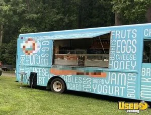 2004 Workhorse Kitchen Food Truck All-purpose Food Truck Insulated Walls New Jersey Gas Engine for Sale