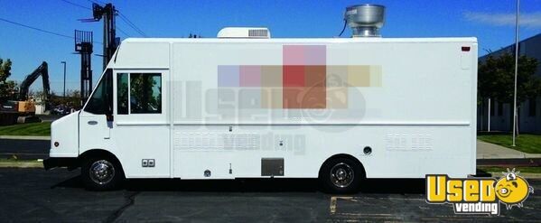 2004 Workhorse Model P42 All-purpose Food Truck Cabinets Utah Gas Engine for Sale
