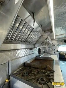 2004 Workhorse P42 All-purpose Food Truck Exterior Customer Counter Illinois Gas Engine for Sale