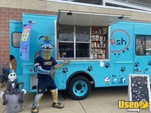 2004 Workhorse Pet Care / Veterinary Truck Breaker Panel Pennsylvania Diesel Engine for Sale