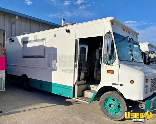 2004 Workhorse Step Van Kitchen Food Truck All-purpose Food Truck Colorado for Sale