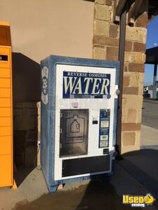 20042016 Awv-100 & Awv-100b,awv-100a Other Ice Vending Machine 2 Texas for Sale