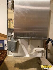 20042016 Awv-100 & Awv-100b,awv-100a Other Ice Vending Machine 23 Texas for Sale