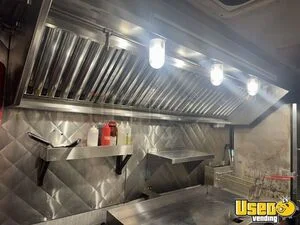 2005 10000 Weight All-purpose Food Truck Surveillance Cameras Louisiana Gas Engine for Sale