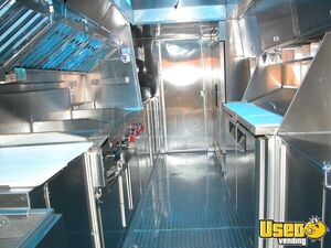 2005 18' Gourmet Kitchen All-purpose Food Truck Cabinets California Gas Engine for Sale