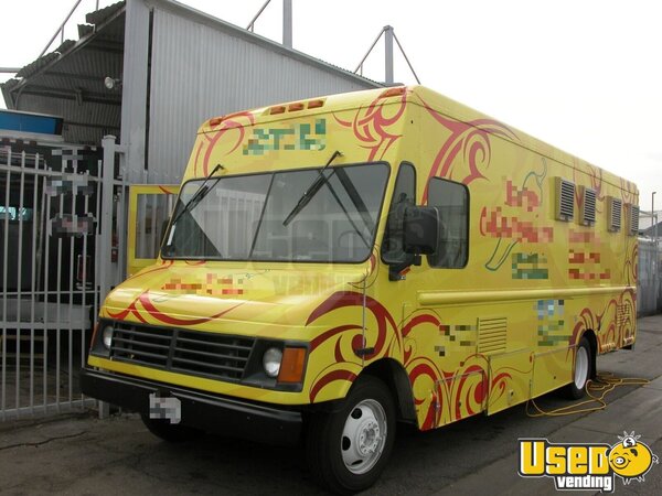 2005 18' Gourmet Kitchen All-purpose Food Truck California Gas Engine for Sale