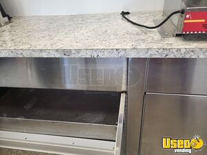 2005 20' Diesel Step Van Kitchen Food Truck All-purpose Food Truck 43 Missouri Diesel Engine for Sale