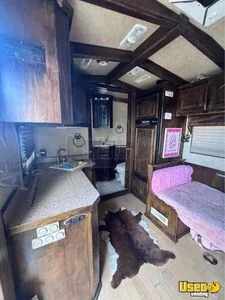 2005 2005 Elite Three Horse 3-horse Lq Trailer Stove Texas for Sale