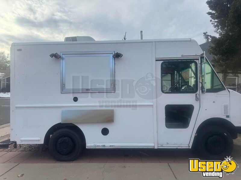 2005 2005 Freightliner Food Truck All-purpose Food Truck Colorado Diesel Engine for Sale