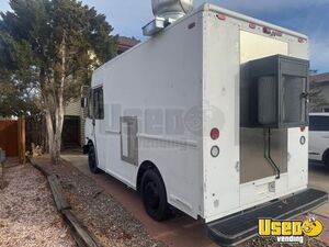 2005 2005 Freightliner Food Truck All-purpose Food Truck Refrigerator Colorado Diesel Engine for Sale