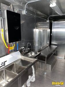 2005 2005 Workhorse P42 All-purpose Food Truck Refrigerator Georgia Gas Engine for Sale