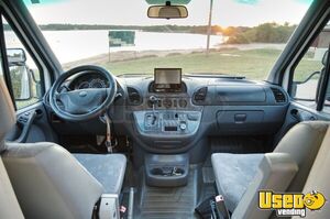 2005 2500 Sprinter Mobile Hair & Nail Salon Truck 16 Oklahoma Diesel Engine for Sale