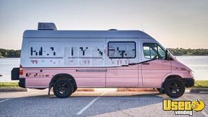 2005 2500 Sprinter Mobile Hair & Nail Salon Truck Air Conditioning Oklahoma Diesel Engine for Sale