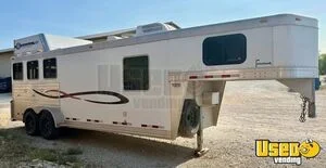 2005 3-horse Lq Trailer 3-horse Lq Trailer Restroom Texas for Sale