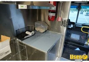 2005 All-purpose Food Truck 66 Virginia Diesel Engine for Sale