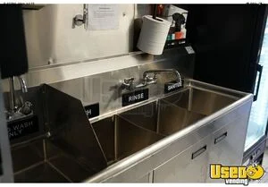 2005 All-purpose Food Truck 68 Virginia Diesel Engine for Sale