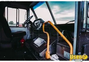 2005 All-purpose Food Truck 80 Virginia Diesel Engine for Sale