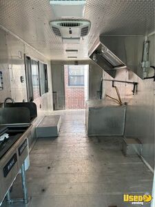 2005 All Purpose Food Truck All-purpose Food Truck Interior Lighting New York Gas Engine for Sale