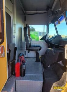 2005 All-purpose Food Truck All-purpose Food Truck Refrigerator Florida Diesel Engine for Sale