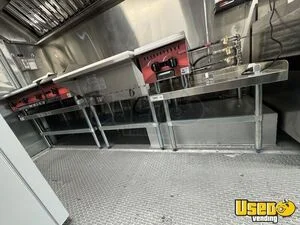 2005 All-purpose Food Truck Hand-washing Sink Virginia Diesel Engine for Sale