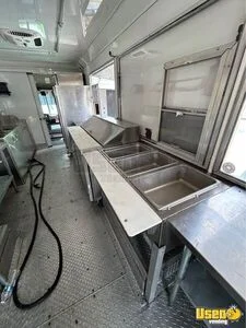 2005 All-purpose Food Trucks All-purpose Food Truck Pro Fire Suppression System Texas Diesel Engine for Sale