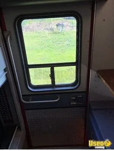 2005 C4 All-purpose Food Truck Insulated Walls Texas Diesel Engine for Sale