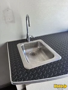 2005 C4500 Other Mobile Business Hand-washing Sink Wisconsin Diesel Engine for Sale